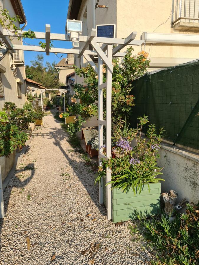Maison En Bord De Mer Wifi Фос-сюр-Мер Экстерьер фото